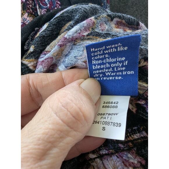 Apt 9 Floral Romper Size S - Picture 7 of 12